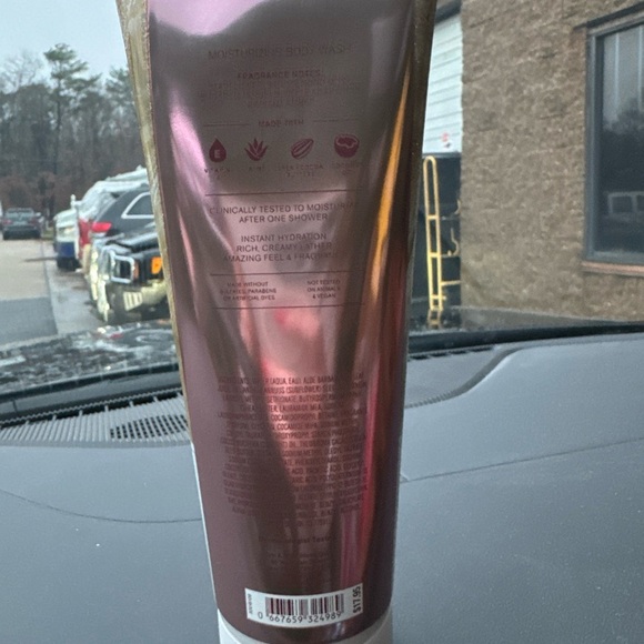 NEW Bath and Body Works In The Stars Moisturizing Body Wash 10 oz - Picture 2 of 2